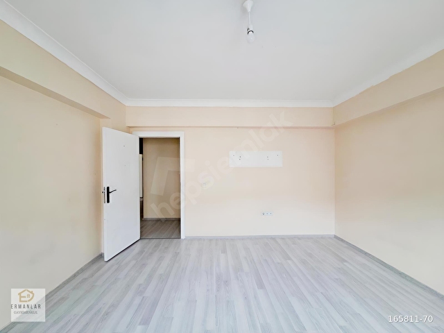 ERMANLARDAN_3+1 BULVAR ÜSTÜ_FULL YAPILI_ARA KAT FIRSAT DAİRE - Görsel 16