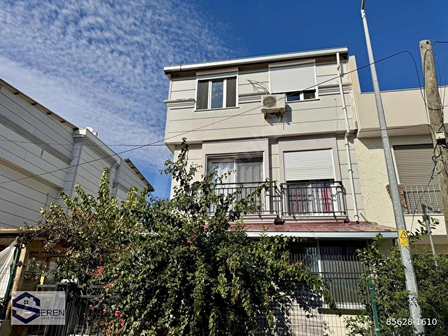 Sığacıkta Teos Marina Yakını Eşyalı 2+1 Daire Kiralık