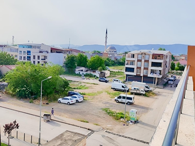 İSABEYDE 2+1 165 M2 BRÜT/ NET 135 M2 SIFIR SATILIK DUBLEX DAİRE - Görsel 15