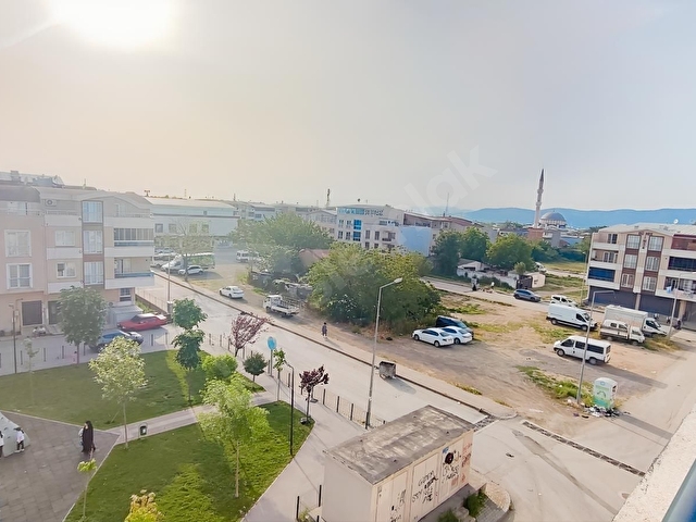 İSABEYDE 2+1 165 M2 BRÜT/ NET 135 M2 SIFIR SATILIK DUBLEX DAİRE - Görsel 16