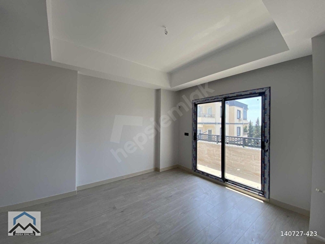 MEGA EMLAKTAN KIŞLALARDA SATILIK 3+1 SIFIR ULTRA LÜKS DAİRE - Görsel 12