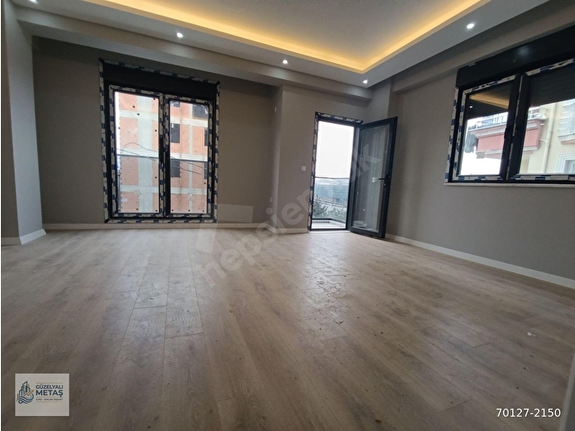 PENDİK GÜZELYALIDA SATILIK 2+1 ASANSÖR OTOPARKLI ANA CADDE ÜSTÜ LÜKS DAİRE - Görsel 3