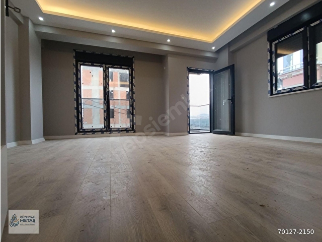 PENDİK GÜZELYALIDA SATILIK 2+1 ASANSÖR OTOPARKLI ANA CADDE ÜSTÜ LÜKS DAİRE - Görsel 4