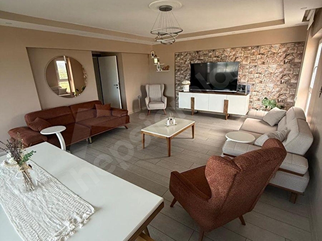 EGE EMLAKTAN YENİ MAHALLE DE ARA KAT 3+1 SATILIK DAİRE - Görsel 24