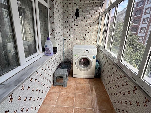 ARIKOĞULLARINDAN UĞURMUMCU MAH 3.KAT 3+1 N CADDESİ 130M2 - Görsel 12