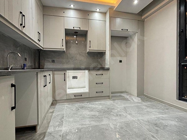 DEMİRLERDEN YEŞİL ALAN CEPHELİ 3.KAT FIRSAT DAİRE - Görsel 4