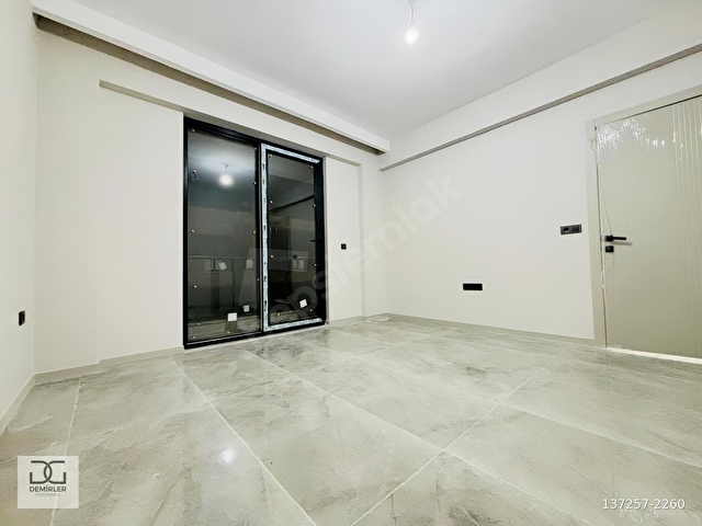 DEMİRLERDEN YEŞİL ALAN CEPHELİ 3.KAT FIRSAT DAİRE - Görsel 19