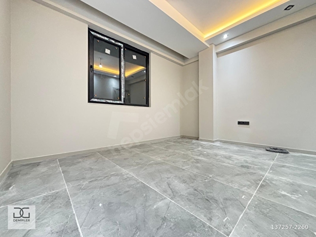 DEMİRLERDEN YEŞİL ALAN CEPHELİ 3.KAT FIRSAT DAİRE - Görsel 12