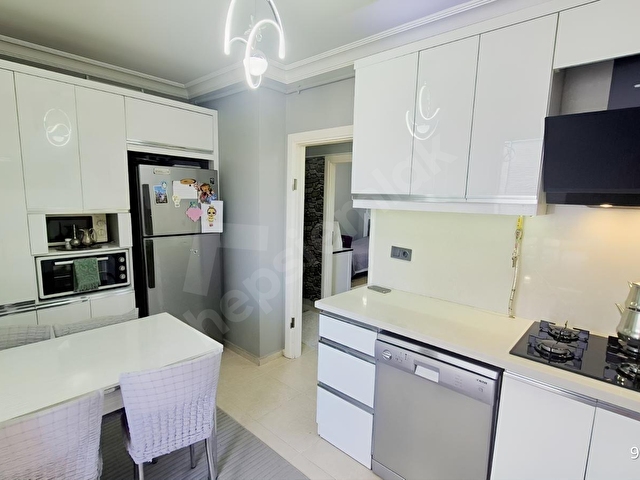 TURYAP GAZİEMİRDEN SİTE İÇİ FUL BAKIMLI ARA KAT SATILIK DAİRE - Görsel 20
