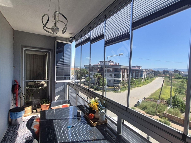 TURYAP GAZİEMİRDEN SİTE İÇİ FUL BAKIMLI ARA KAT SATILIK DAİRE - Görsel 22