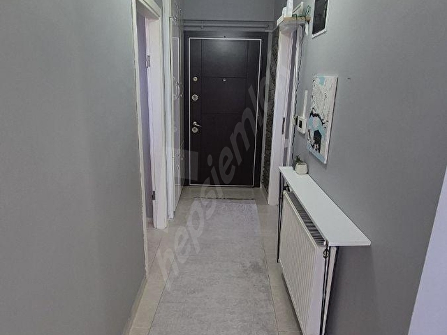 TURYAP GAZİEMİRDEN SİTE İÇİ FUL BAKIMLI ARA KAT SATILIK DAİRE - Görsel 9