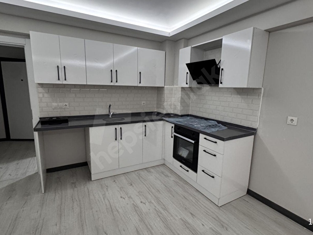 REDSTONEDAN MUHİTTİN OTTOMAN SİTESİNDE ARAKAT 1+1 KİRALIK DAİRE - Görsel 7