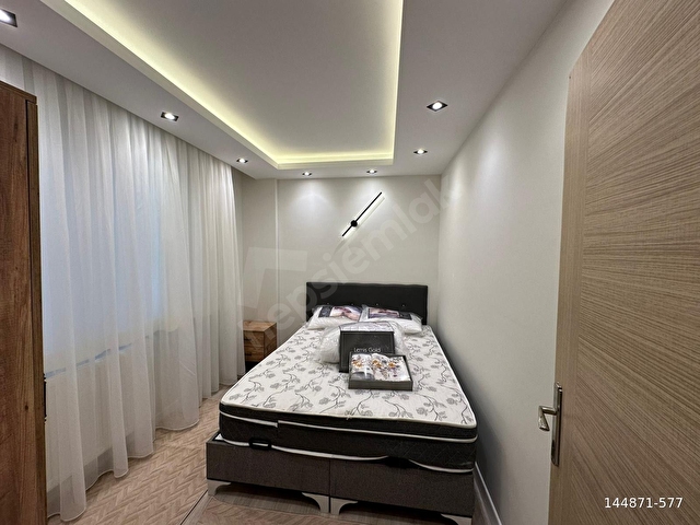 SATILIK VİŞNE SOKAKTA 35.000TL KİRA GARANTİLİ 3+1 DAİRE - Görsel 2