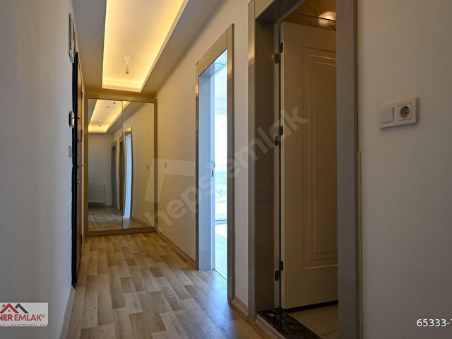 ZEYTİNLİ’DE MERKEZDE YENİ BİNA MANZARALI, EBEVEYN BANYOLU 2+1 - Görsel 26