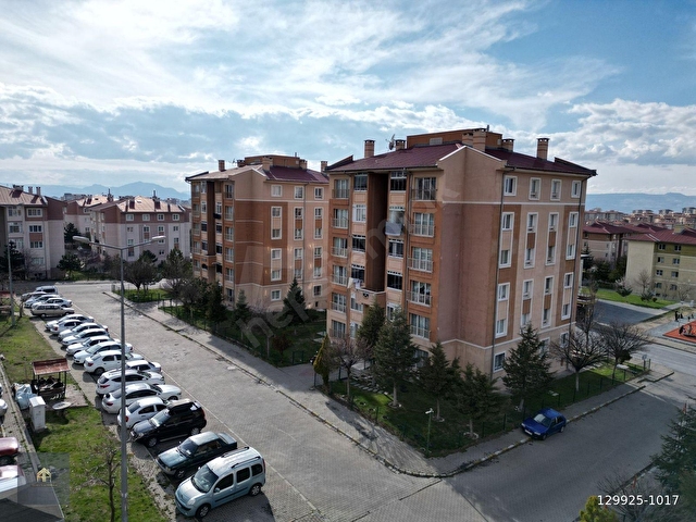 ÖZCAN ATADAN DEMOKRASİ MAH.2+1 FULL YAPILI SATILIK DAİRE - Görsel 4