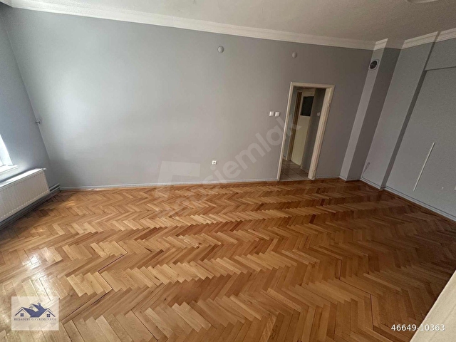 DİKMEN İLKADIM MAH. DİKMEN CADSİNE ÇOK YAKIN 3+1 ARA KAT DAİRE - Görsel 5