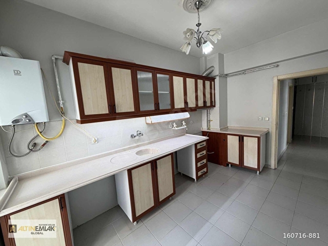 FİYAT DÜŞTÜ!! ACİLL SATILIK EMSALLERİNİN EN UYGUNU HEMEN OTUR - Görsel 3