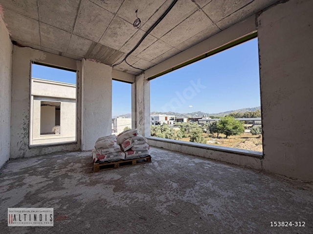 Yaşam alanı odaklı, son zamanların en iyi projesi 5+2 villa - Görsel 18