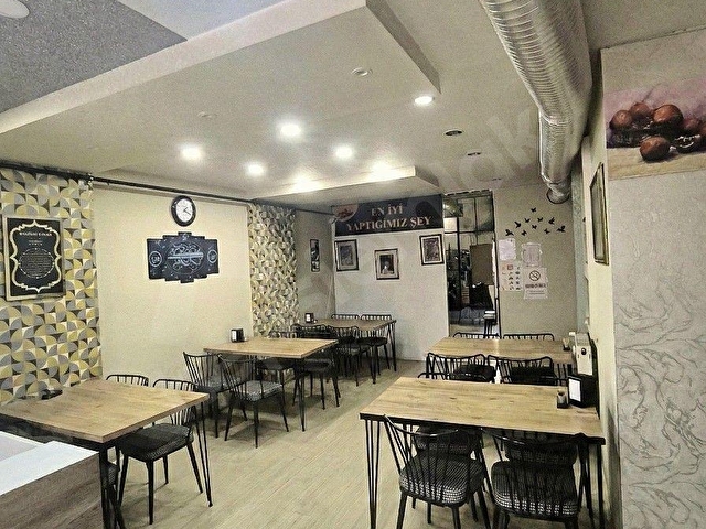 SARIKAYA EMLAKTAN SALTAK CADDESİ ÜZERİNDE SATILIK GENİŞ DÜKKAN - Görsel 4