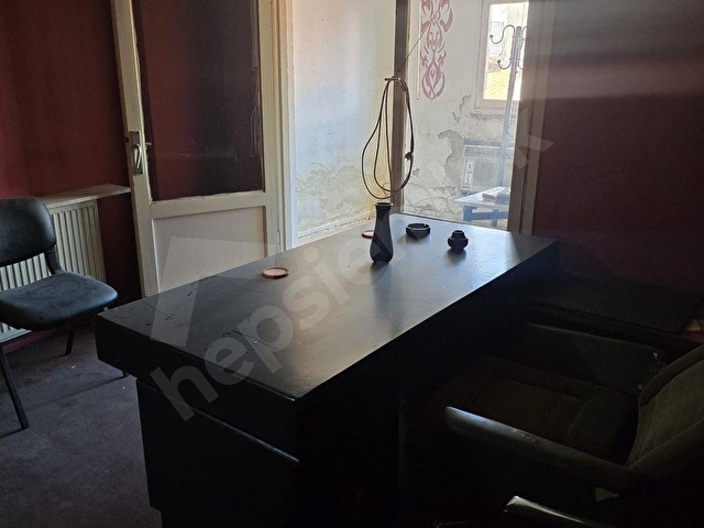 Egestate Gayrimenkulden Kemeraltında Eşyalı Kiralık Ofis - Görsel 4