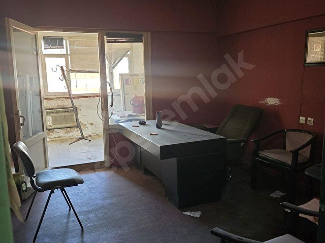 Egestate Gayrimenkulden Kemeraltında Eşyalı Kiralık Ofis - Görsel 3