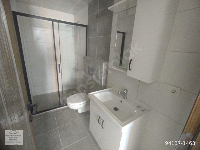 Akhisar Reşatbey Mahallesinde 3+1 Kiralık Daire - Görsel 17