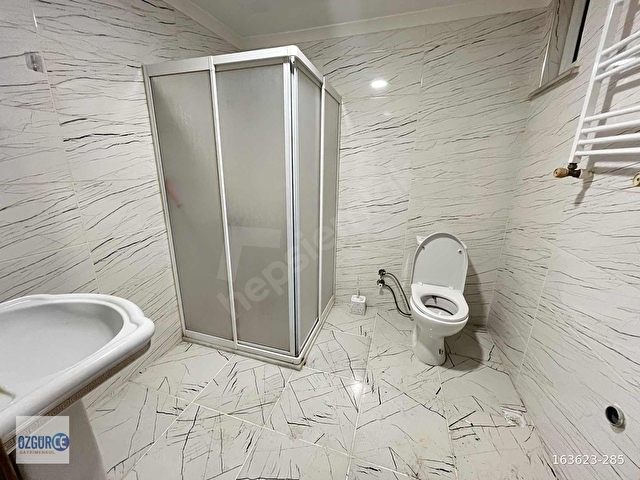 ÖZGÜRCE GYDDEN MH İSTASYON CD ÜZERİNDE FIRSAT 3+1 ARAKAT DAİRE - Görsel 17