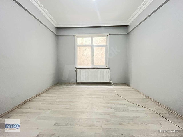 ÖZGÜRCE GYDDEN MH İSTASYON CD ÜZERİNDE FIRSAT 3+1 ARAKAT DAİRE - Görsel 6