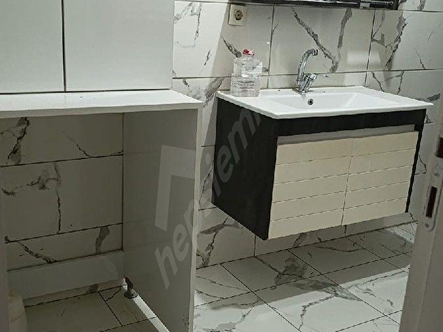 ES EMLAK GAYRİMENKULDEN BAYRAMPAŞA KARTALTEPEDE SATILIK DAİRE - Görsel 8