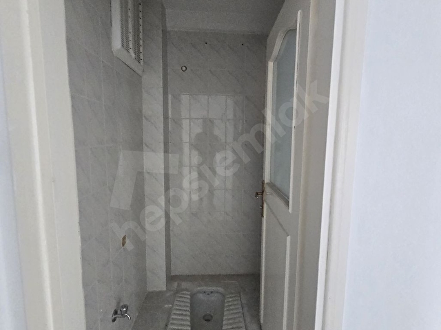 HASTANEYE METROYA YÜRÜME MESAFE ASANSÖRLÜ2+1 KİRALIK 110M2 DAİRE - Görsel 23