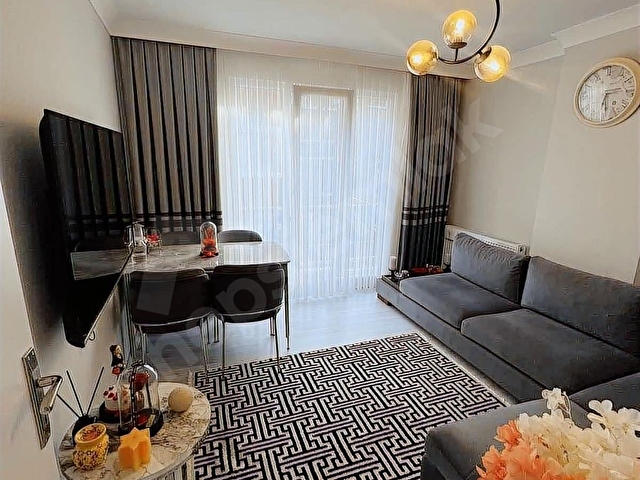 AYDIN EMLAKTAN TRAMVAYA KOMŞU 2+1 4.YILLIK ASANSÖRLÜ LÜX DAİRE
