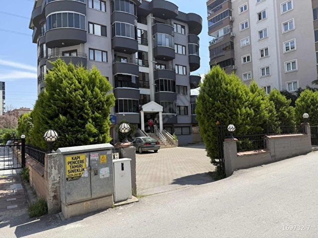 Üçevlerde Özel Okul Karşısı Kiralık Dükkan 180mt2 - Görsel 21