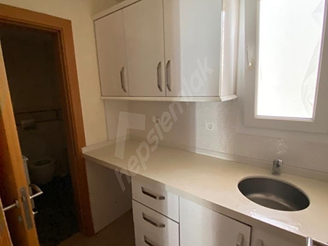 Ticaret odasına yakın 2+1 ofis
