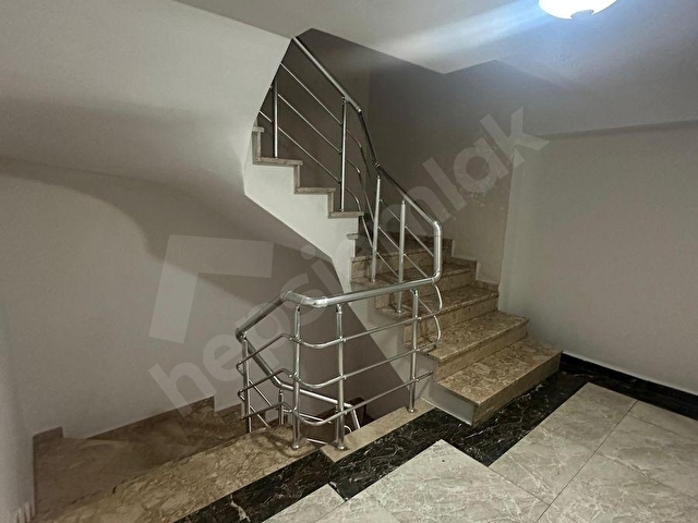 REMAX MAVİDEN HENDEK MERKEZDE 3+1 ÇİFT BALKONLU KİRALIK DAİRE - Görsel 25