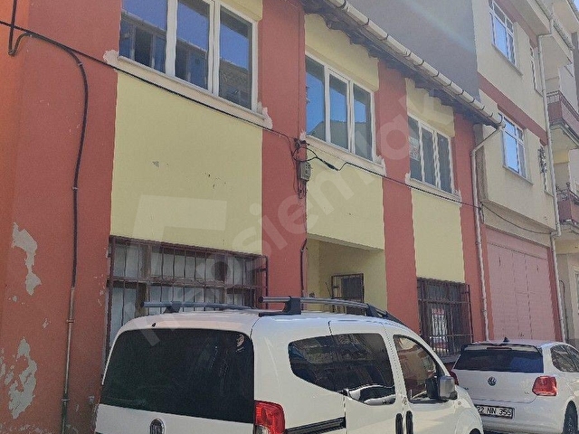 KOMPLE SATILIK BİTİŞİK İKİ BİNA - Görsel 16