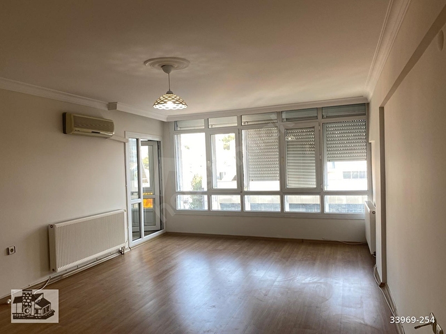 İzmir Üçkuyular Fahrettin Altay’da Merkezi Konumda 2+1 Kiralık Daire