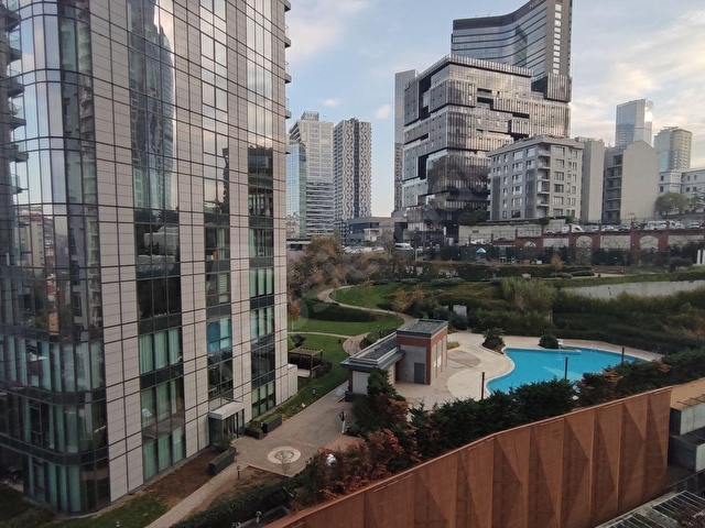 Anthill Residence İçerisinde Şehir ve Havuz Manzaralı Satılık Daire - Görsel 18