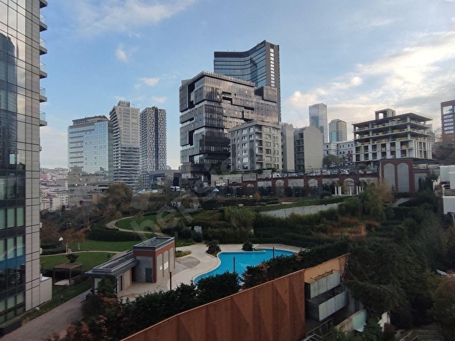 Anthill Residence İçerisinde Şehir ve Havuz Manzaralı Satılık Daire - Görsel 7