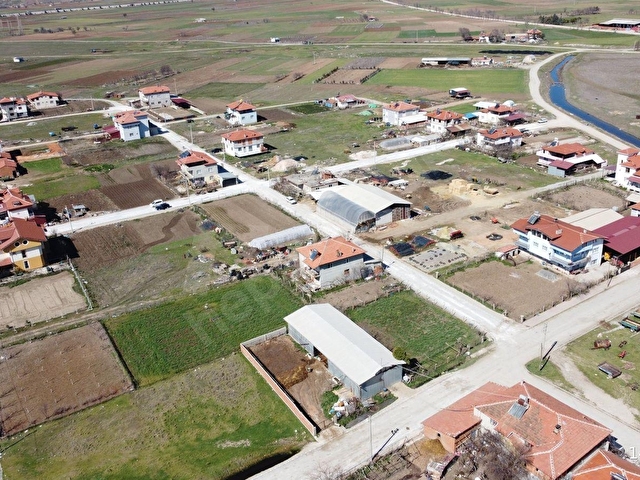 YASSIHÖYÜK MAHALLESİNDE YAN YANA SATILIK İKİ ADET ARSA - Görsel 18