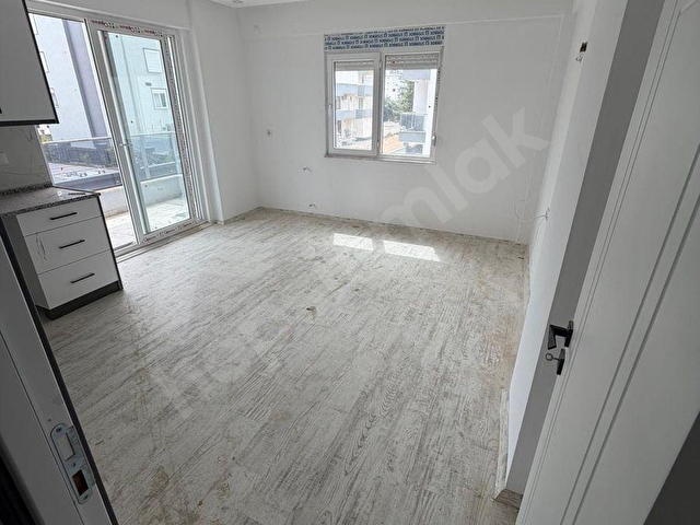 SATILIK GENİŞ 1+1 55 m2 İSKANLI - Görsel 2