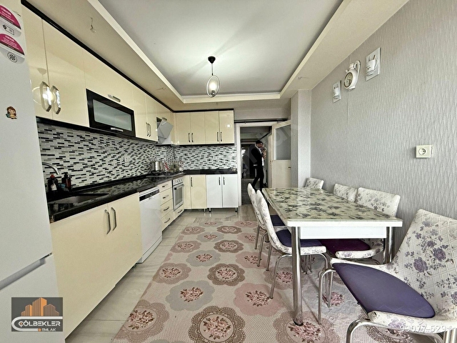 ATAPARK MAH.DE 3+1 ÇİFT ASANSÖRLÜ MANZARALI GÜNEY CEPHE ACİL!! - Görsel 5