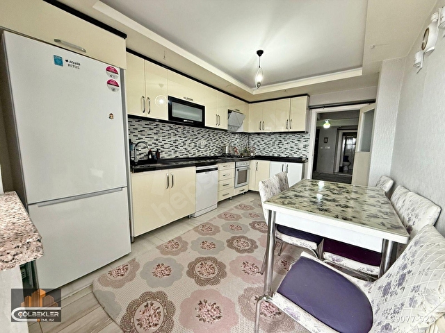 ATAPARK MAH.DE 3+1 ÇİFT ASANSÖRLÜ MANZARALI GÜNEY CEPHE ACİL!! - Görsel 3