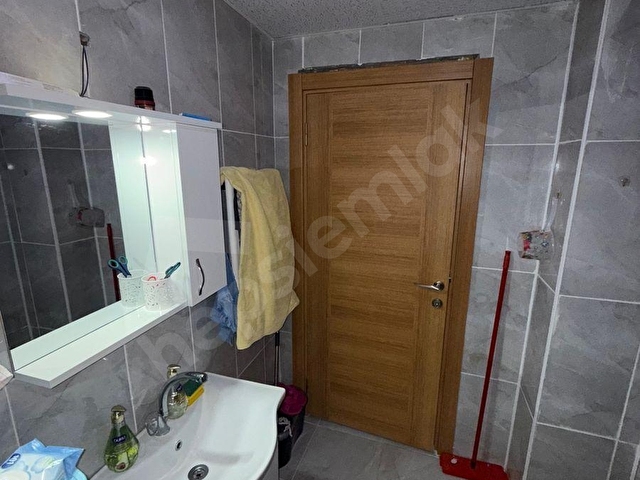 KAZAN EMLAKTAN ALTINOVA’DA MERKEZİ KONUMDA DENİZE 50 MT SATILIK 1+1 DAİRE - Görsel 10