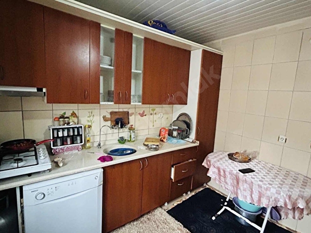 YAKUPABDAL MAH.İCİNDE BAHCE DUVARI CEVRİLİ MÜSTAKİL EV - Görsel 9