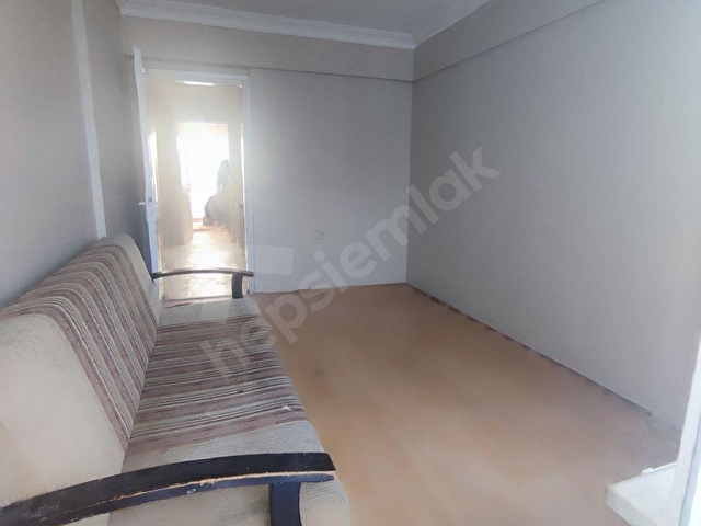 CEMAL EMLAK BURSA YILDIRIM ZEYNİLER CAMİ KARŞI ARADA 2.KAT KOMBİ - Görsel 8