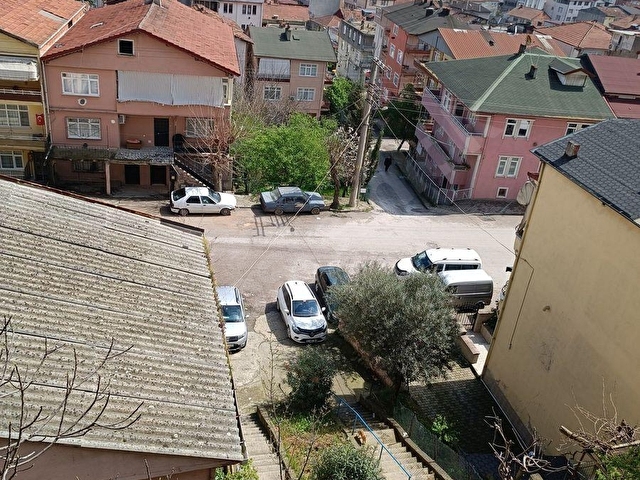 ÖZGÜR EMLAKTAN ANA CADDE ÜZERİNDE, TABELA DEĞERİ YÜKSEK KİRALIK - Görsel 14