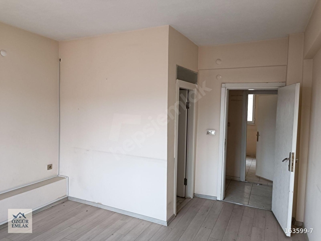 ÖZGÜR EMLAKTAN ANA CADDE ÜZERİNDE, TABELA DEĞERİ YÜKSEK KİRALIK - Görsel 28