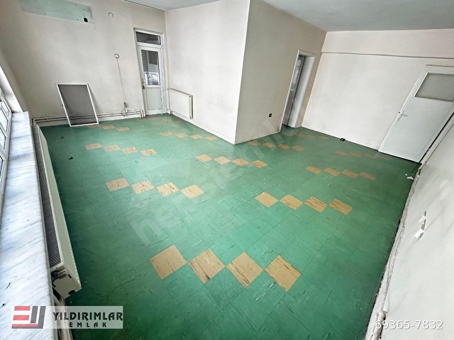 SİNCAN PLEVNE MAH 3+1 KATTA CADDE ÜZERİNDE KELEPİR SATILIK DAİRE - Görsel 9