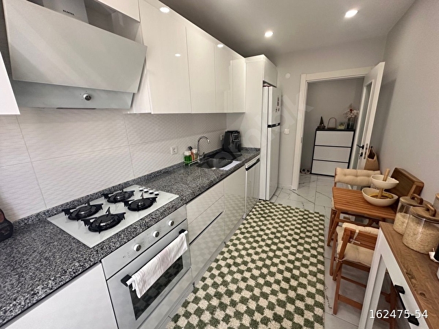 Reşitpaşa Caddesi Üzeri Lüks 2+1 Daire - Görsel 16