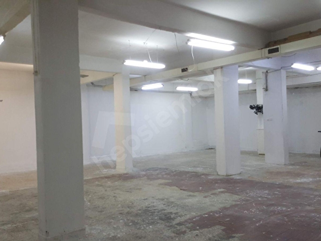 Güngören Haznedar Mah 220m2 Kiracılı Satılık Bodrum Dükkan - Görsel 22
